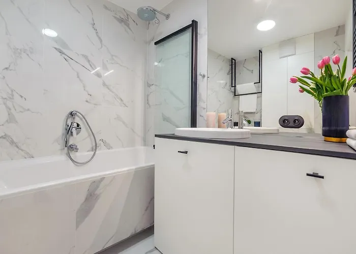 Tropical Springs By Baltica غدينيا